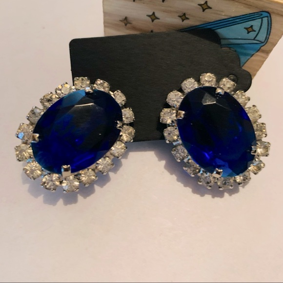 Vintage Statement Minimalist Clip-On Earrings